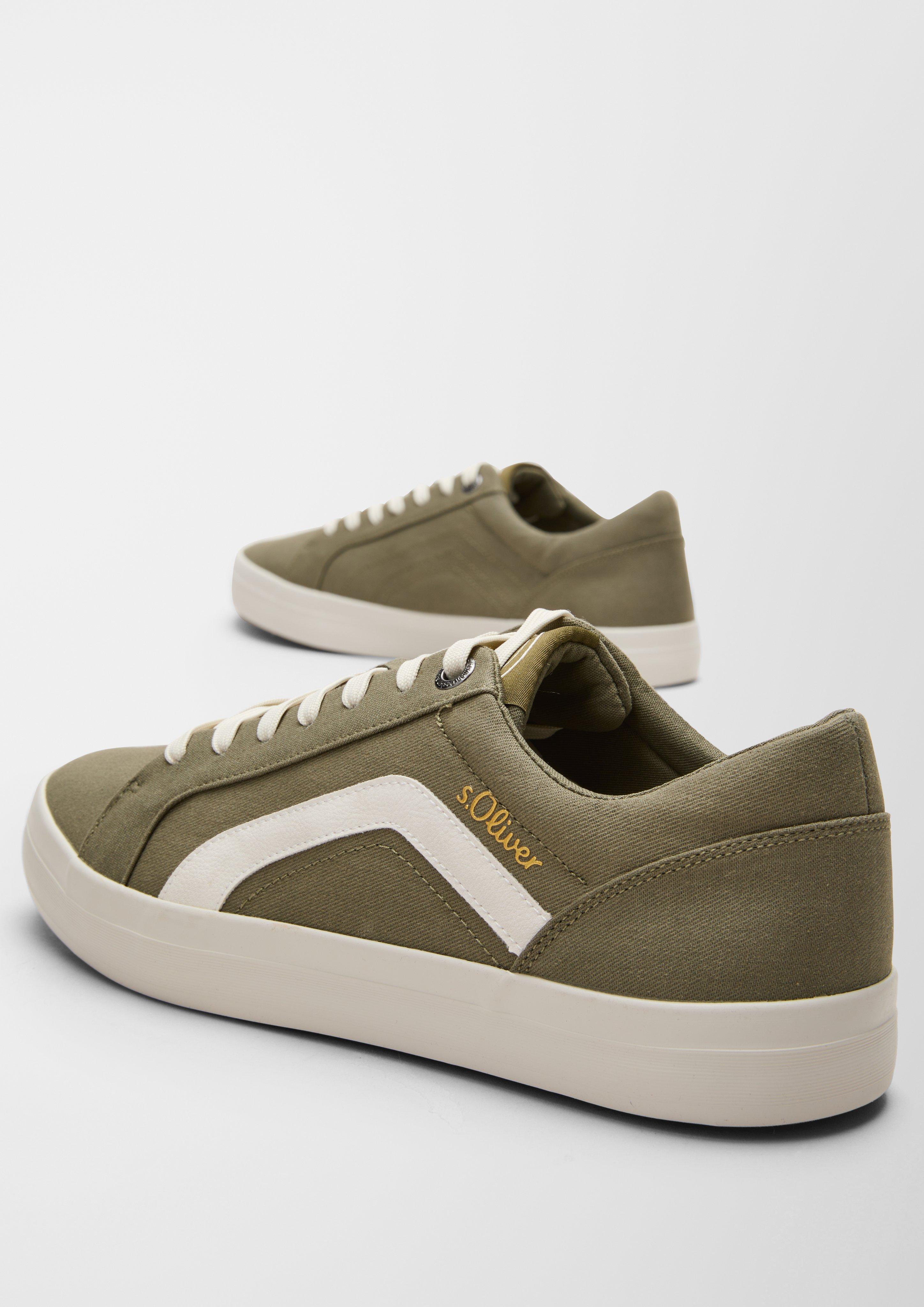 Sneaker mit Kontrast-Detail  6007763-701