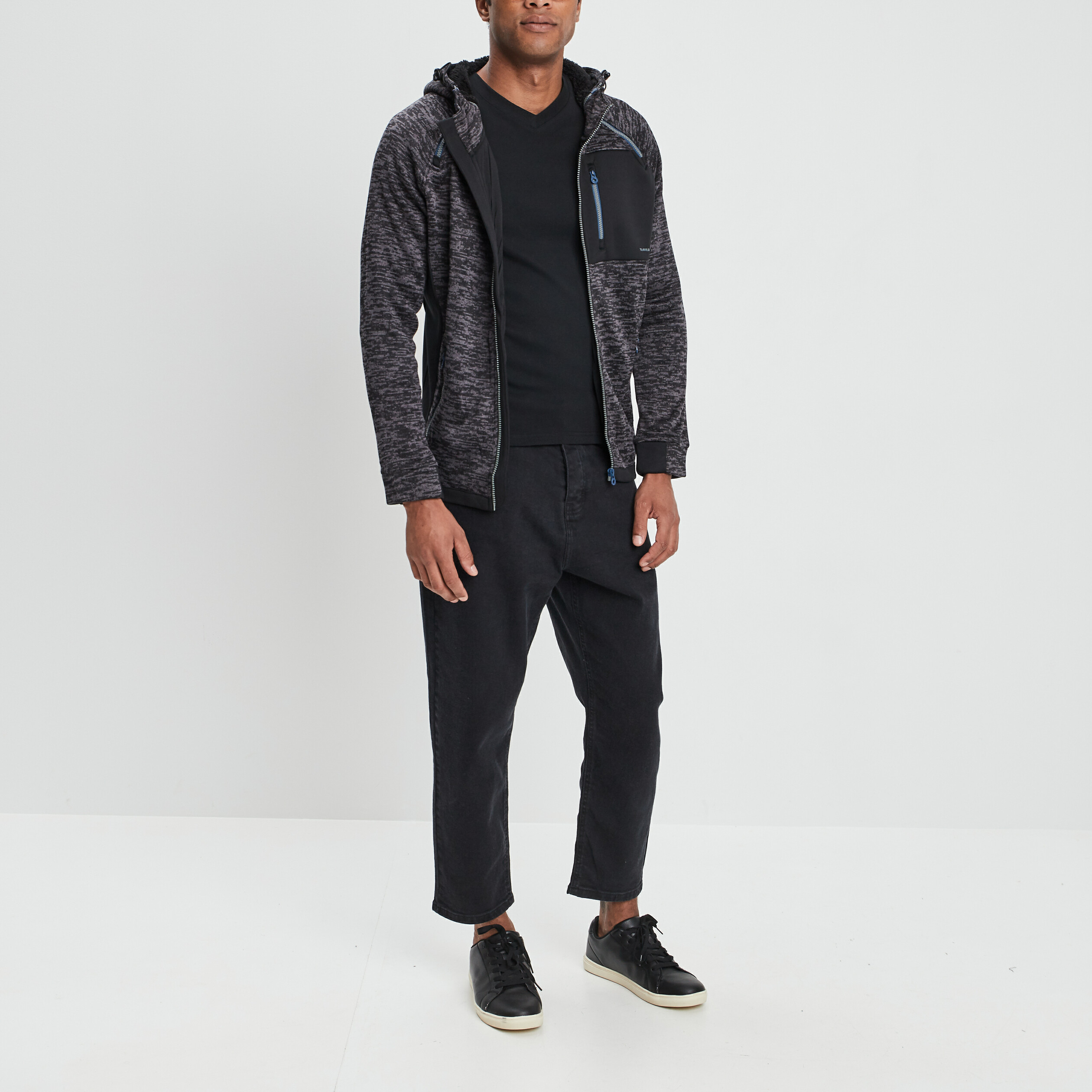 T-shirt manches longues col V noir homme | La Halle
