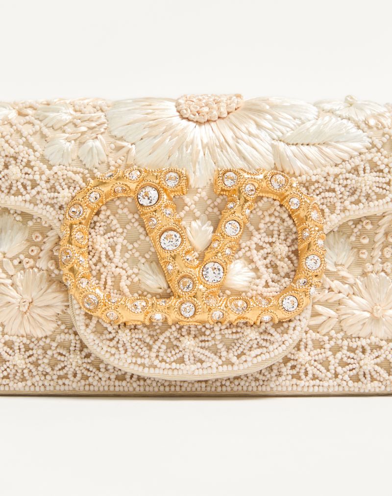 Bolsa de ombro pequena Valentino Garavani Locò bordada com logotipo de joia