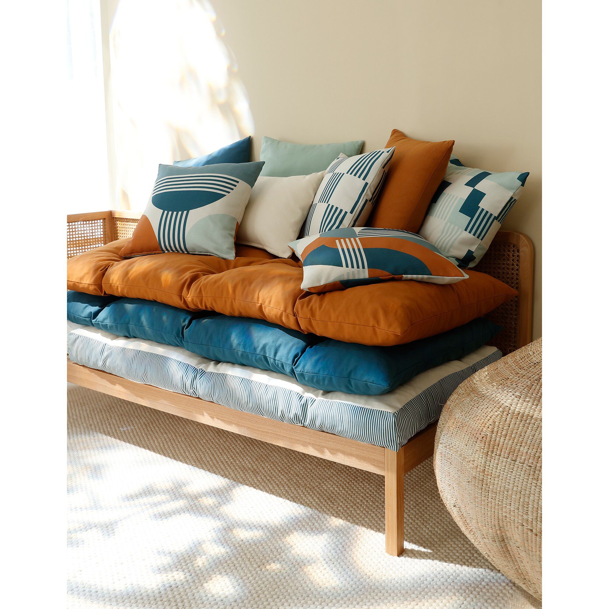 Long coussin de sol uni