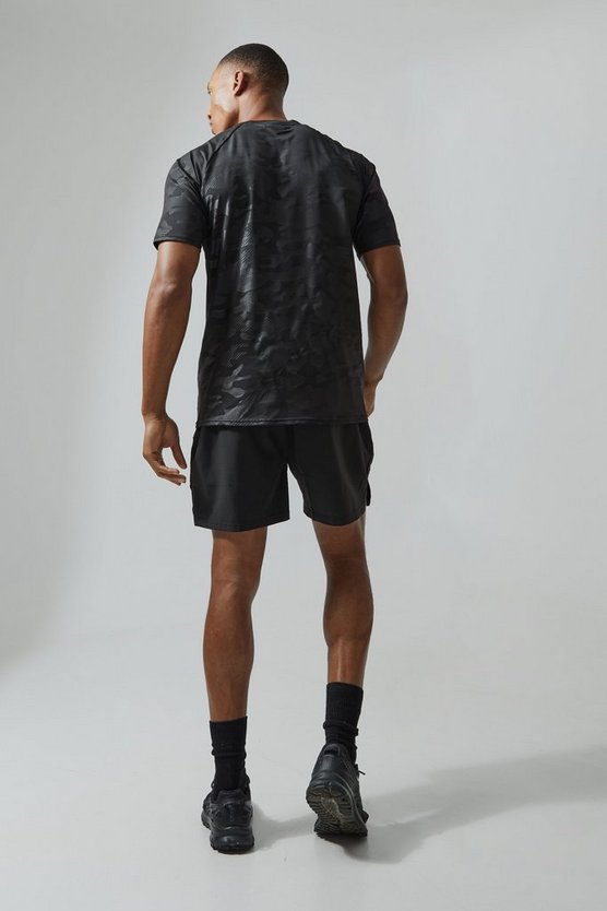 Man Active Camouflage Raglan Performance T-Shirt