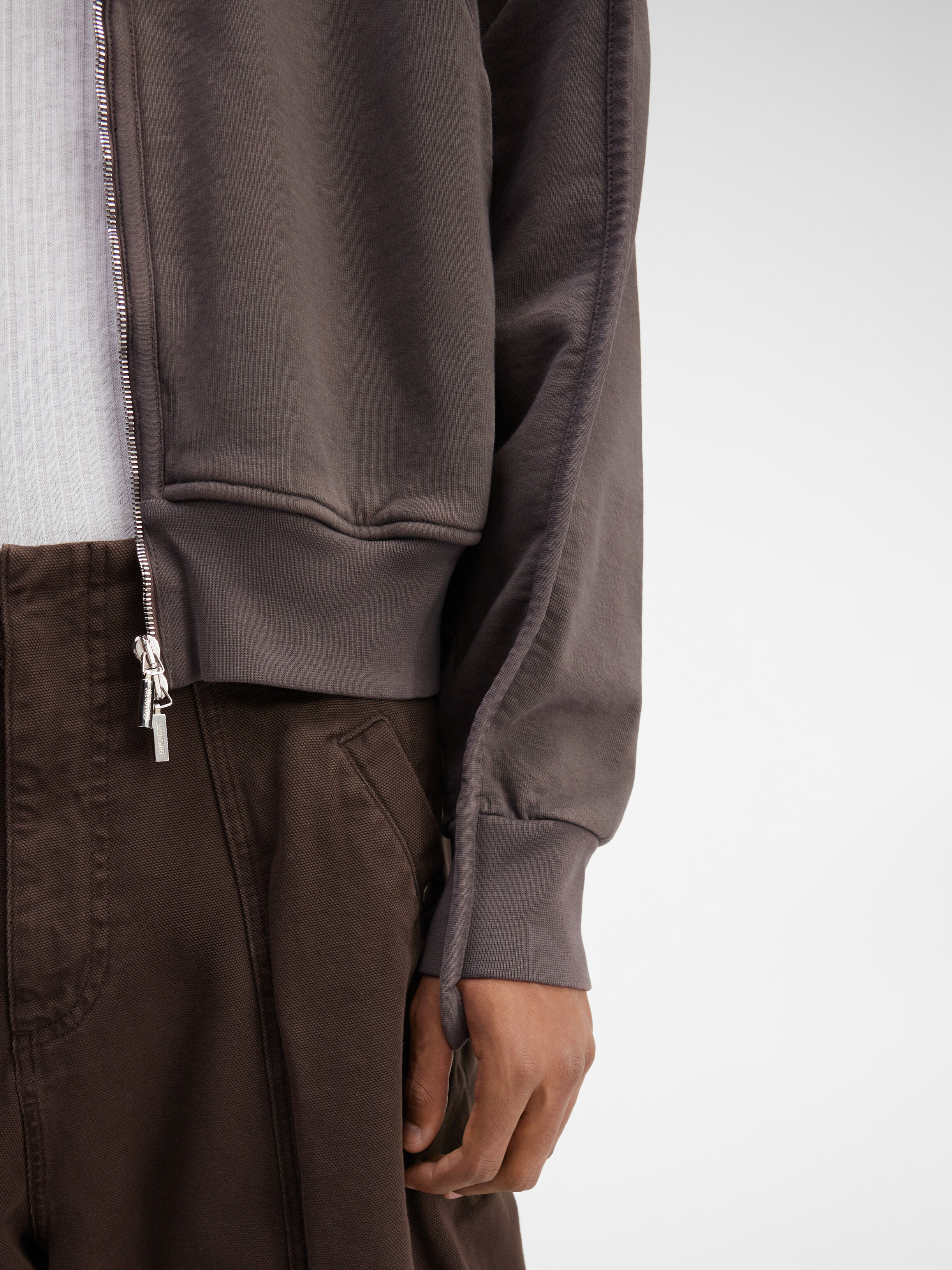 Le sweater Camargue zippé