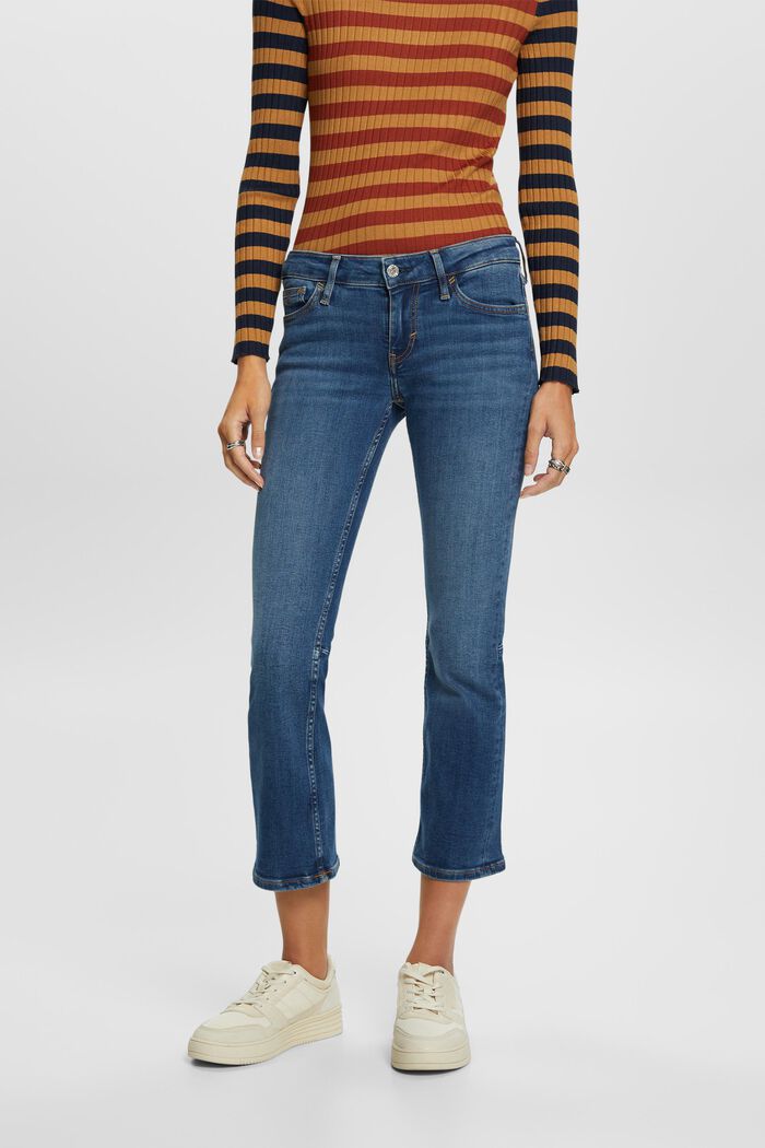 Bootcut Jeans in Cropped-Länge mit niedrigem Bund