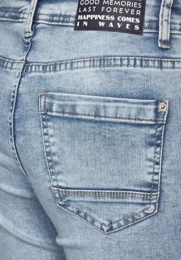 CECIL Slim Fit Jeans in 3/4