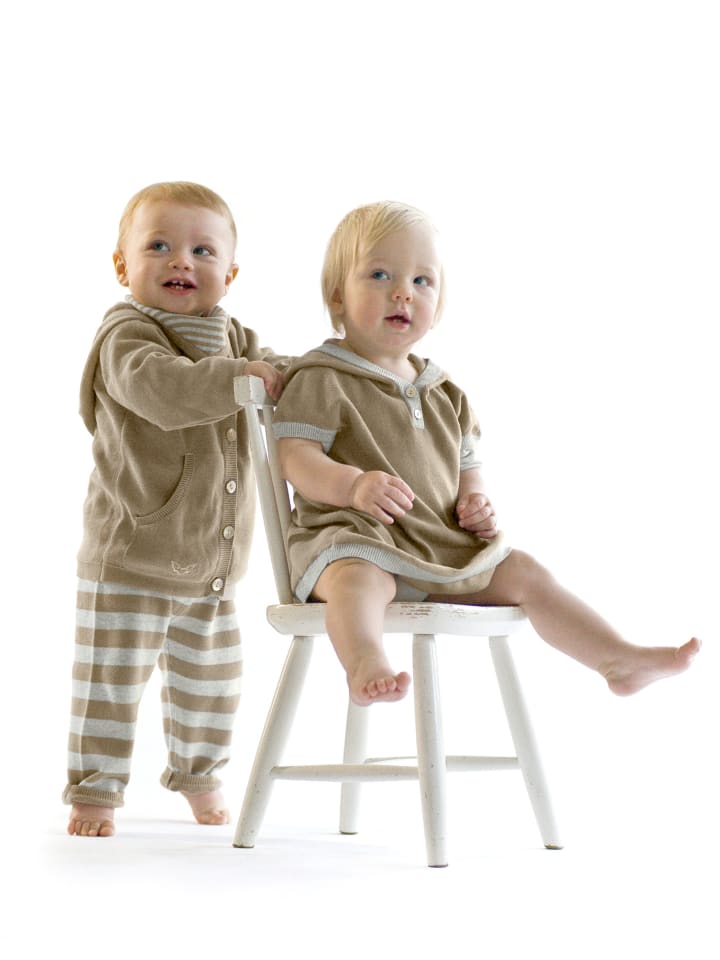 petit amour Biobaumwolle GOTS Strickkleid 
