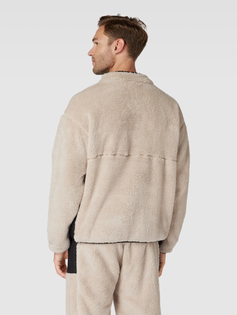 Sweatshirt mit Teddyfell in beige
