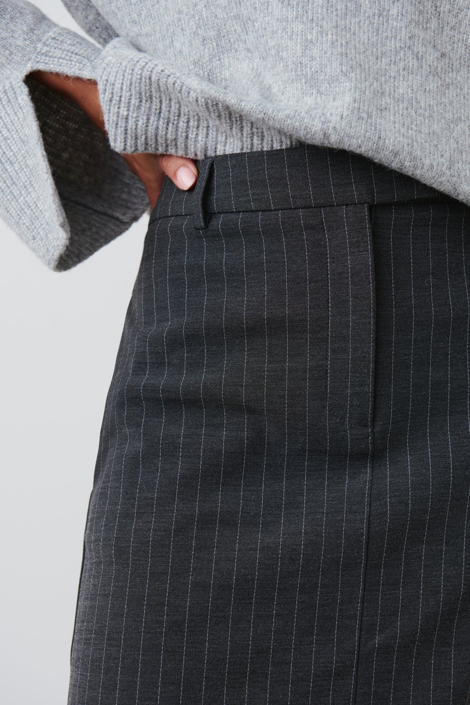 Straight colum skirt