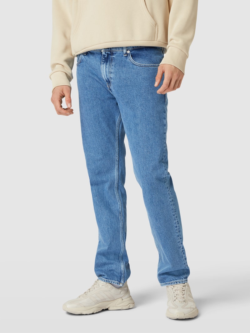 Jeans mit Label-Details Modell 'RYAN' in jeans