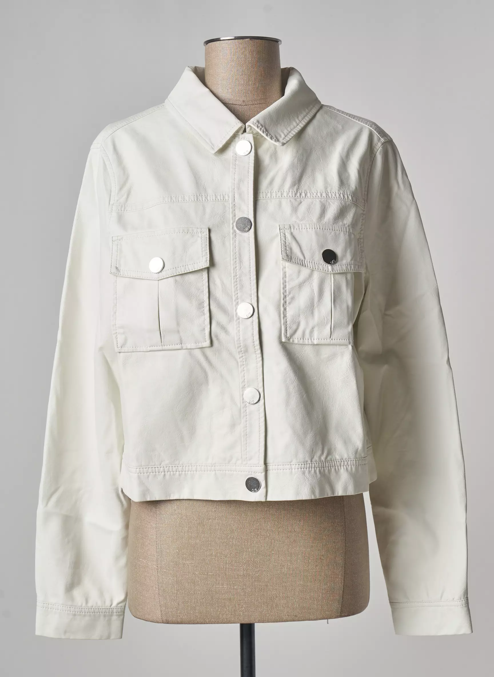 Q S By S Oliver Vestesimilicuir Femme couleur blanc