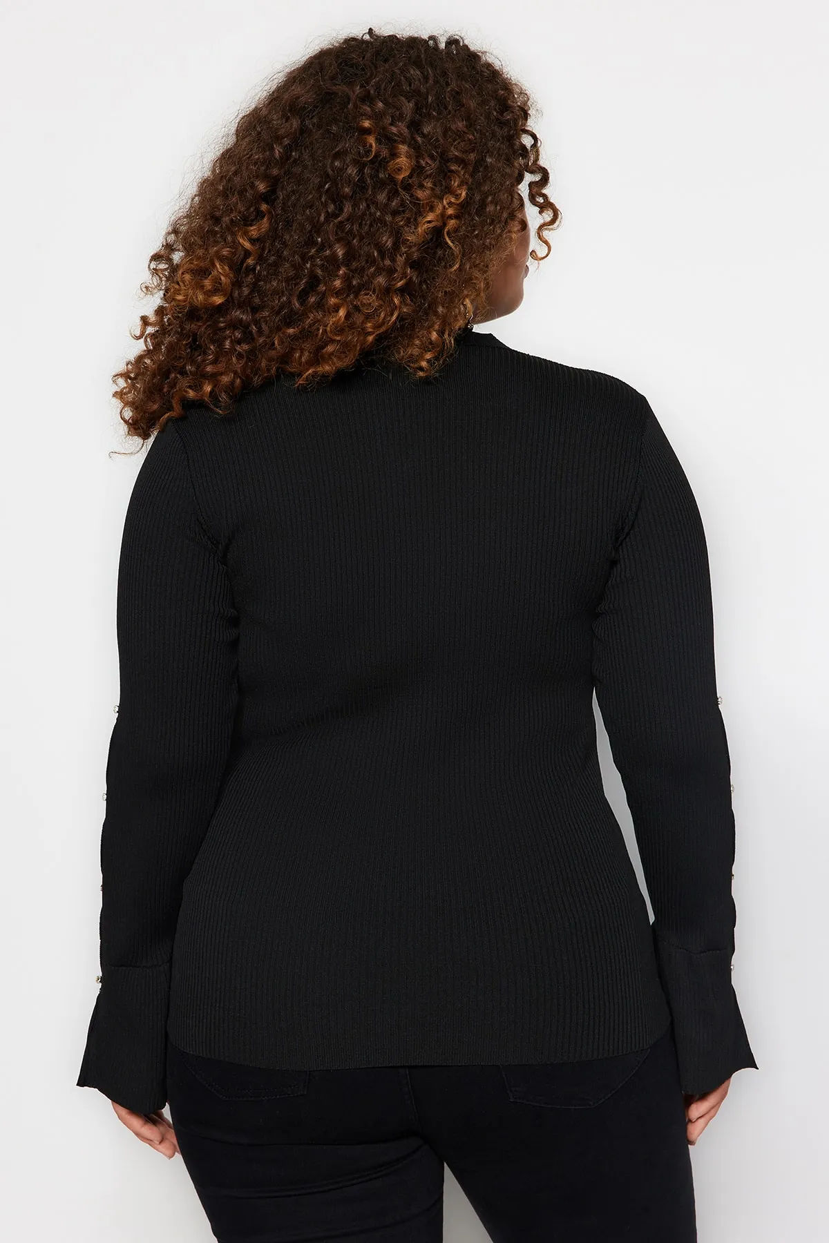 Trendyol Curve  Schwarzer Rollkragenpullover, schlichte, figurbetonte Polyelite-Strickbluse in Übergröße TBBAW24AF00021