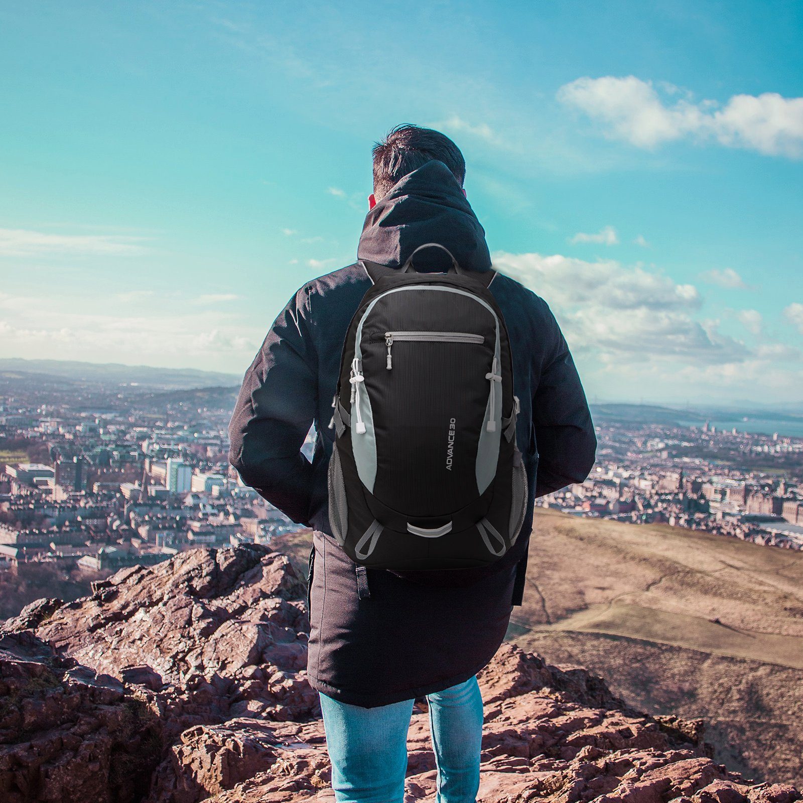 TAN.TOMI Kletterrucksack 40L Großer Wanderrucksack mit Rückenbelüftung, wasserabweisend (Einschließlich Regenschutz), für Radfahren Reisen Klettern Sport mit Regenschutz