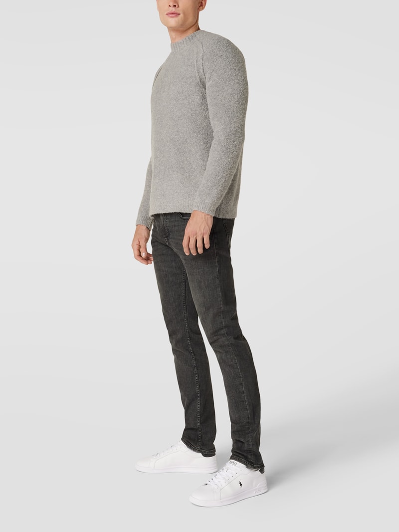 Sneaker mit Label-Print in weiß