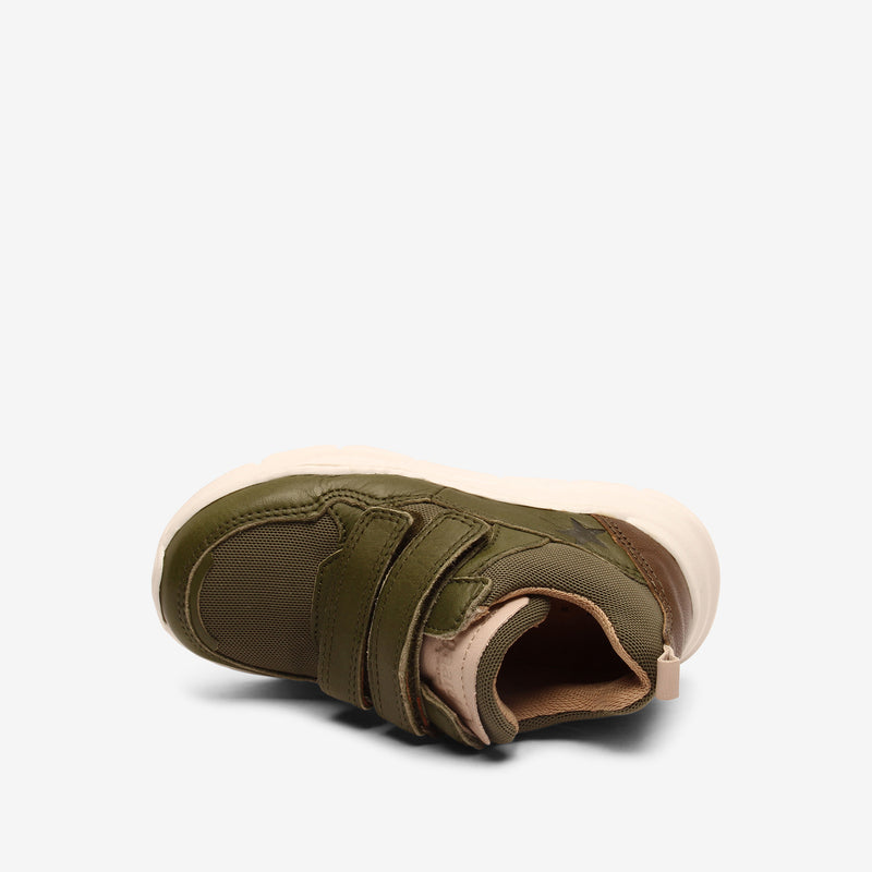 pan v olive - Grün