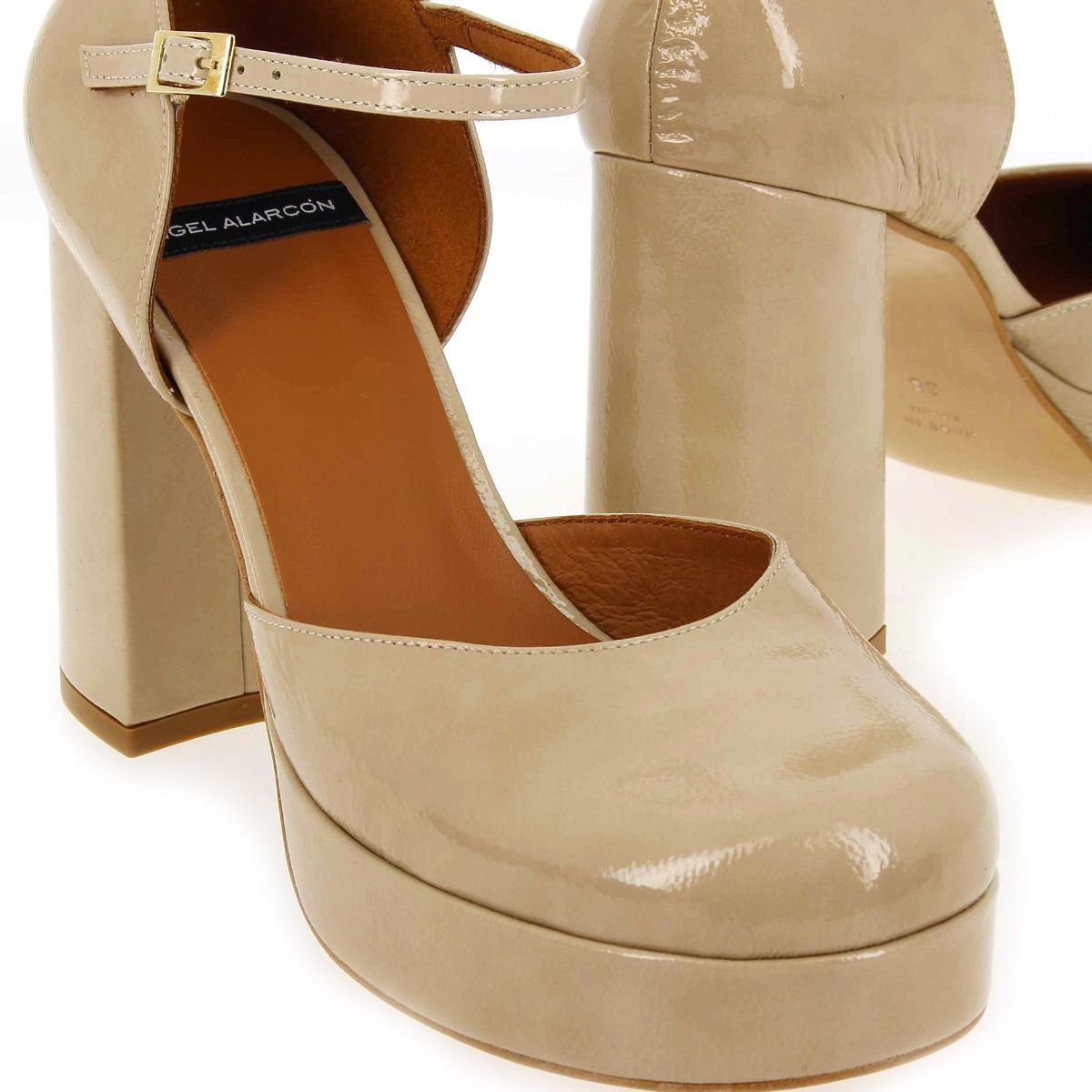 Angel Alarcon  23082-922A - Beige