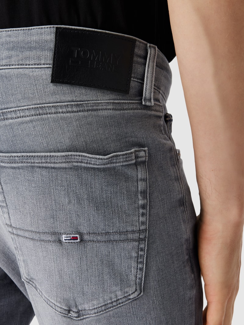 Jeans in 5-Pocket-Design Modell 'SCANTON' in schwarz