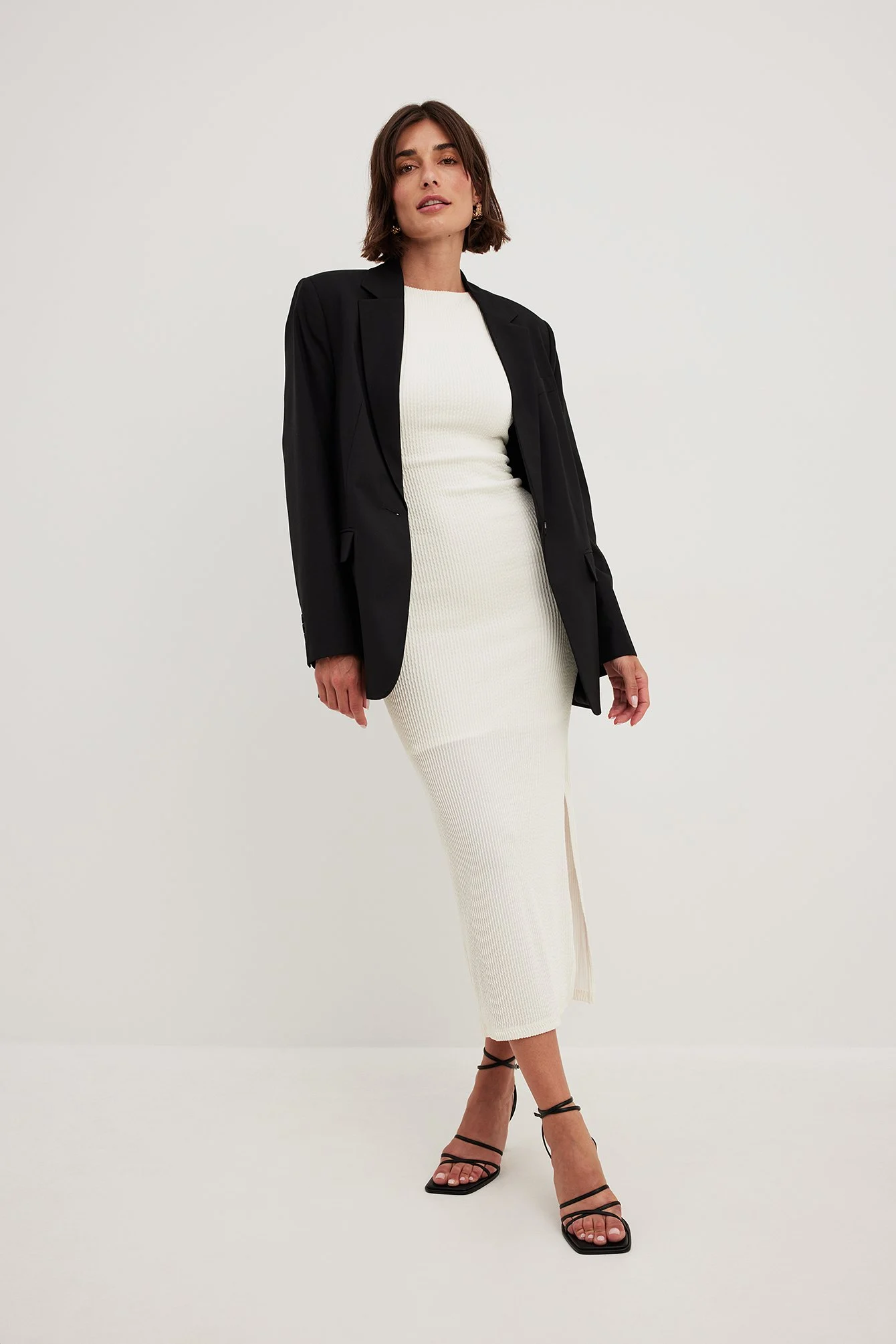 Strukturiertes Midikleid