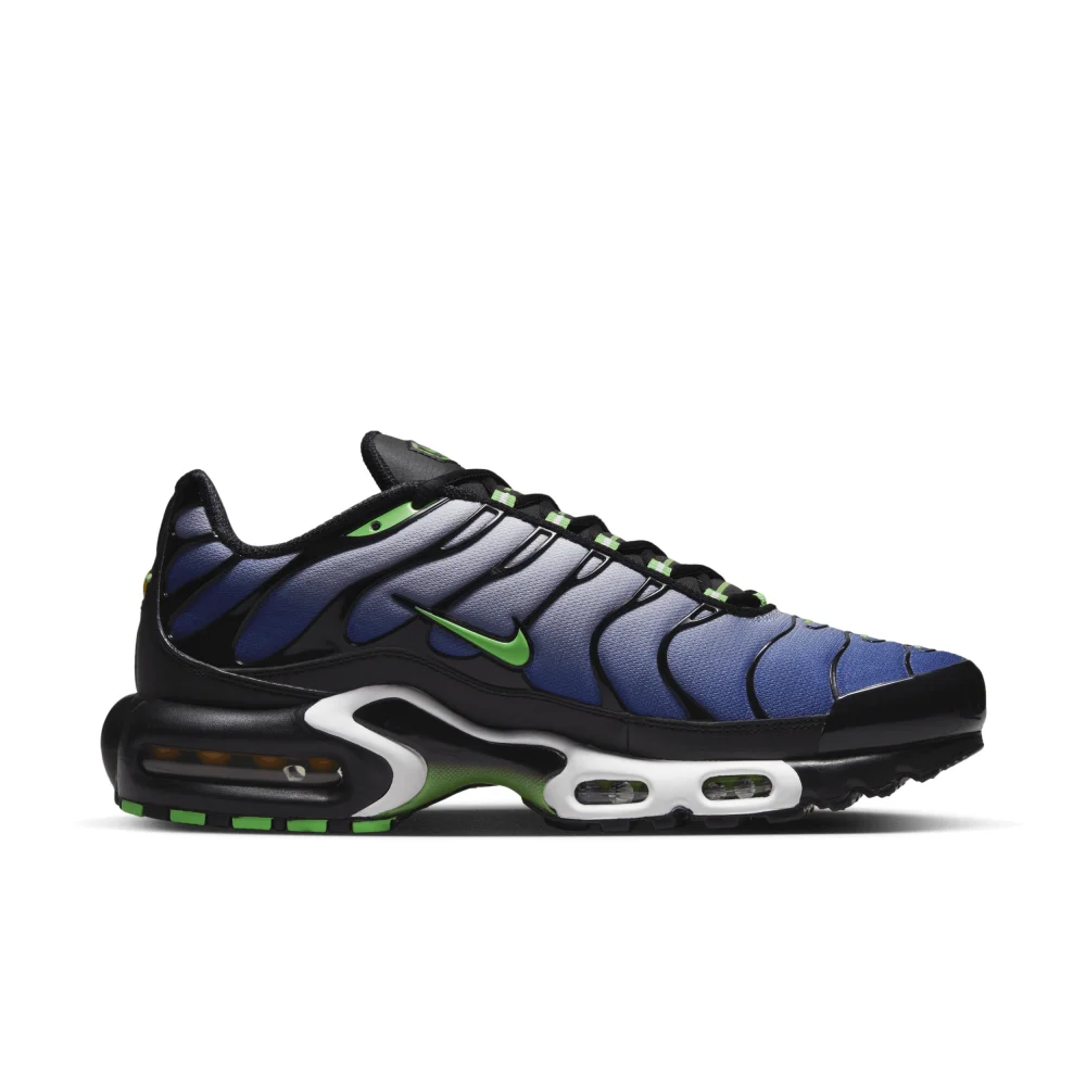 Nike Air Max Plus DX4326-001 / schwarz