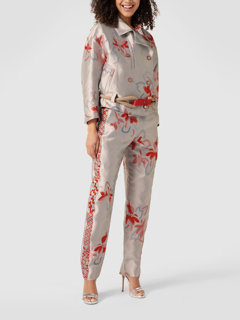 Hose mit floralem Allover-Muster in graphit