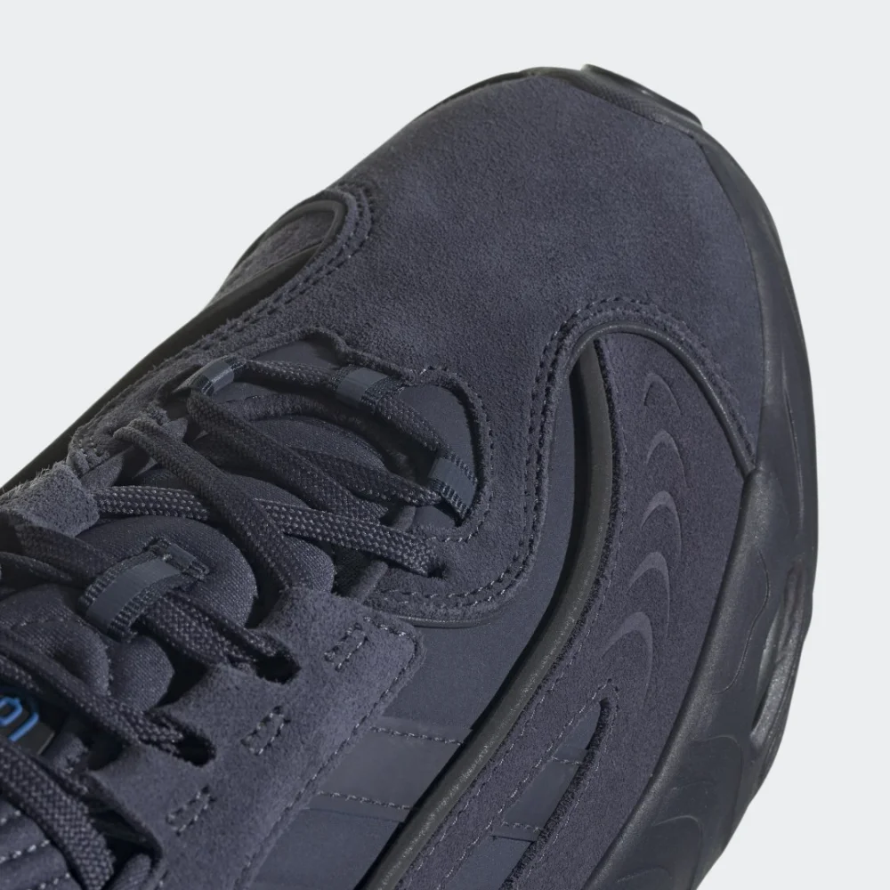 adidas Oznova HQ1971 / blau