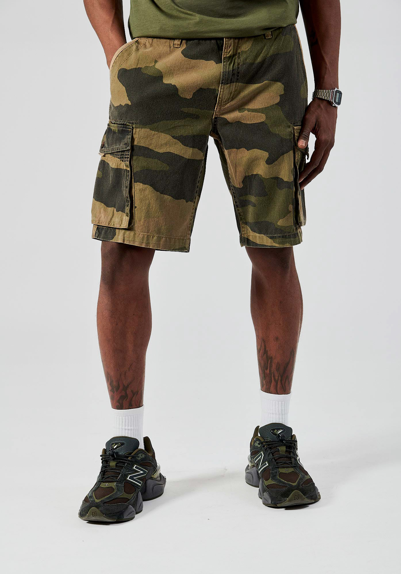 MARCO  Short kaki cargo Homme en 100% coton