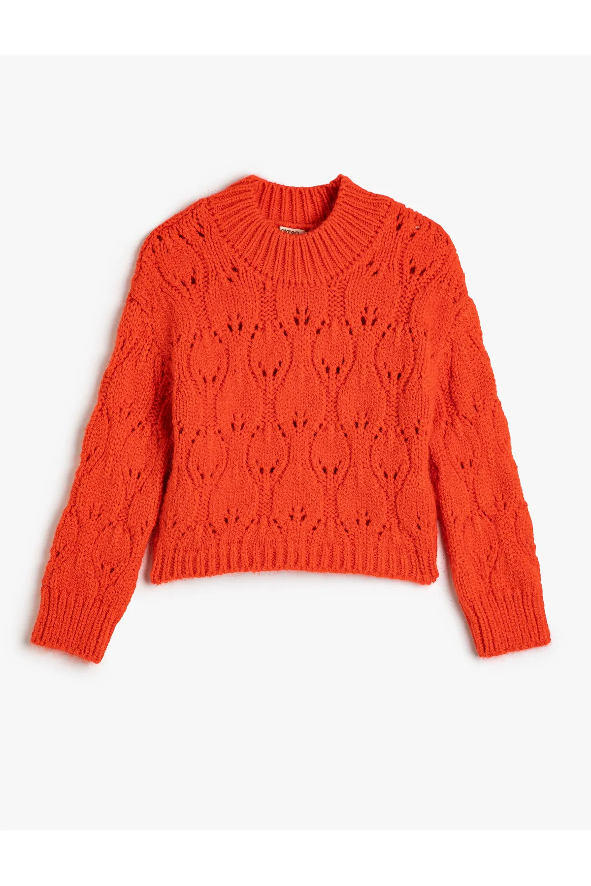 Koton  Gestrickter Pullover mit durchbrochenem Rundhalsausschnitt, langen Ärmeln und weicher Struktur