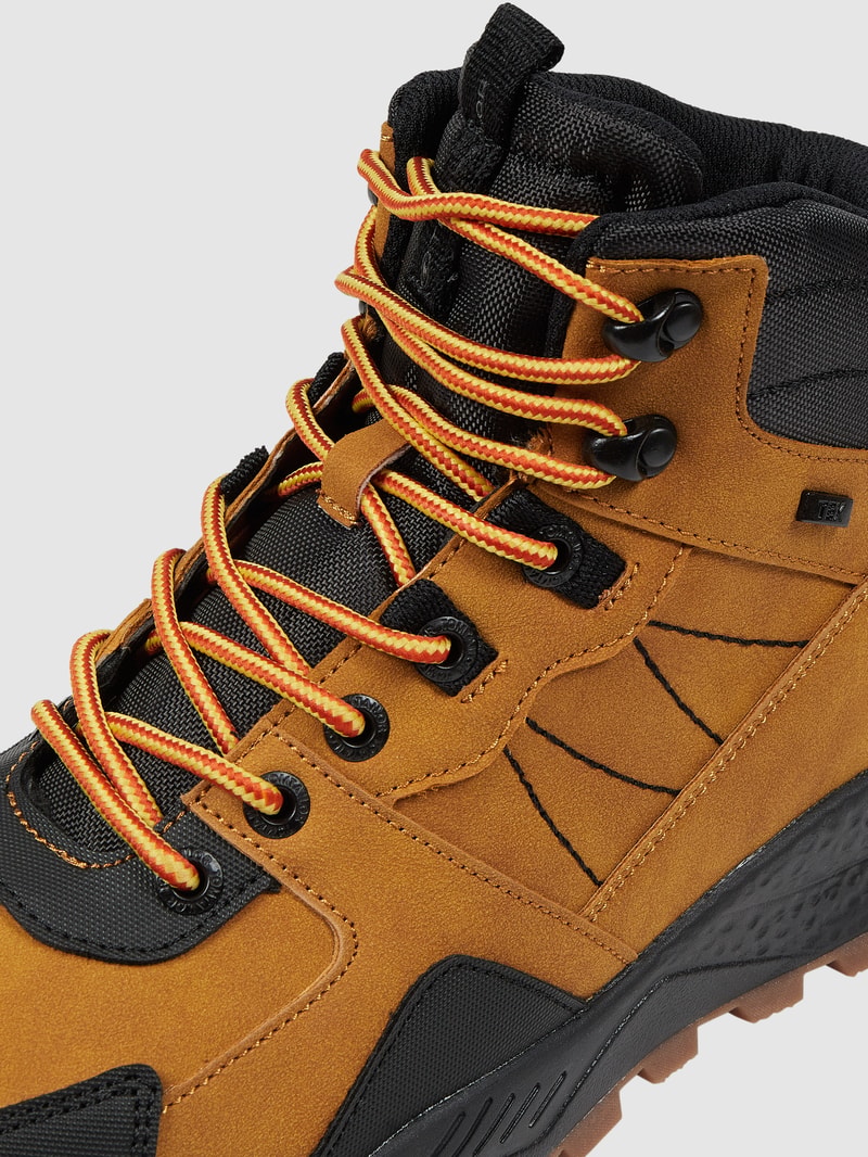 Boots in Veloursleder-Optik in camel
