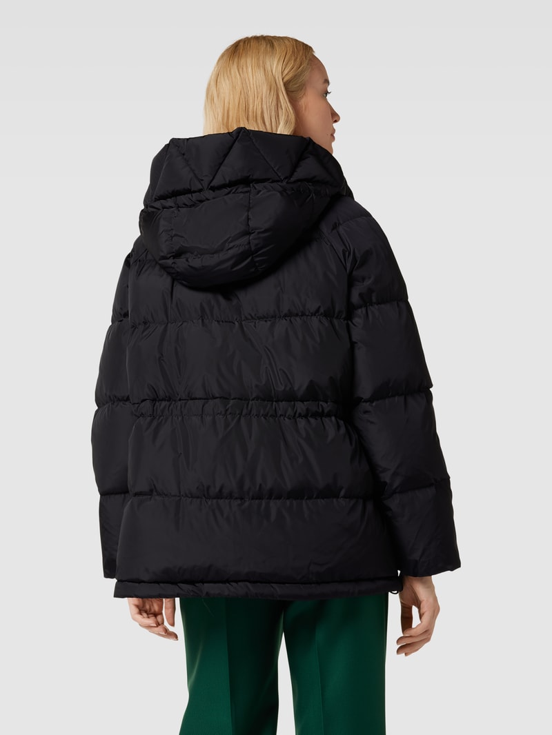 Dauneenjacke mit Label-Details Modell 'YSER' in schwarz