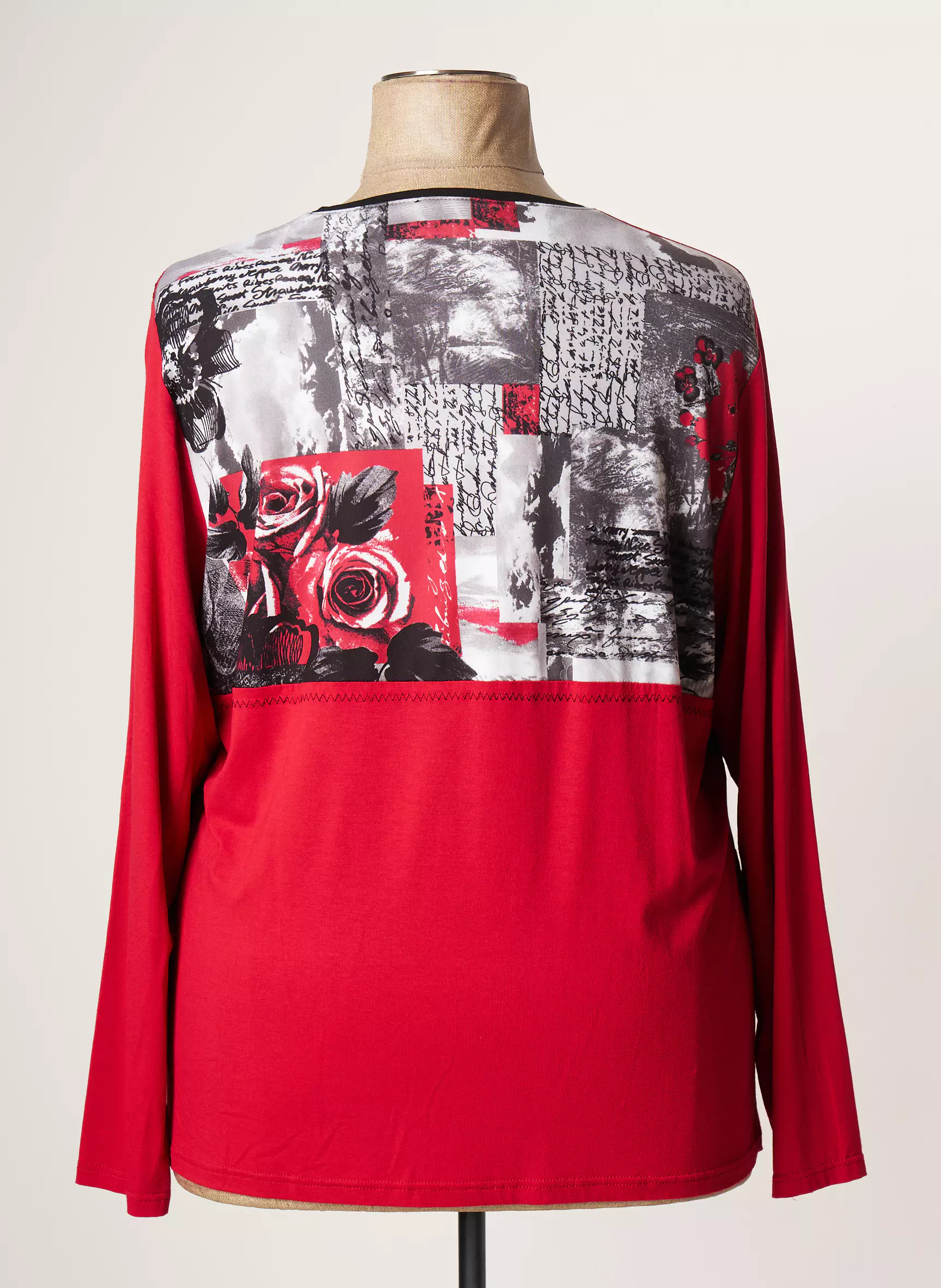 Jean Delfin Tshirts Femme couleur rouge