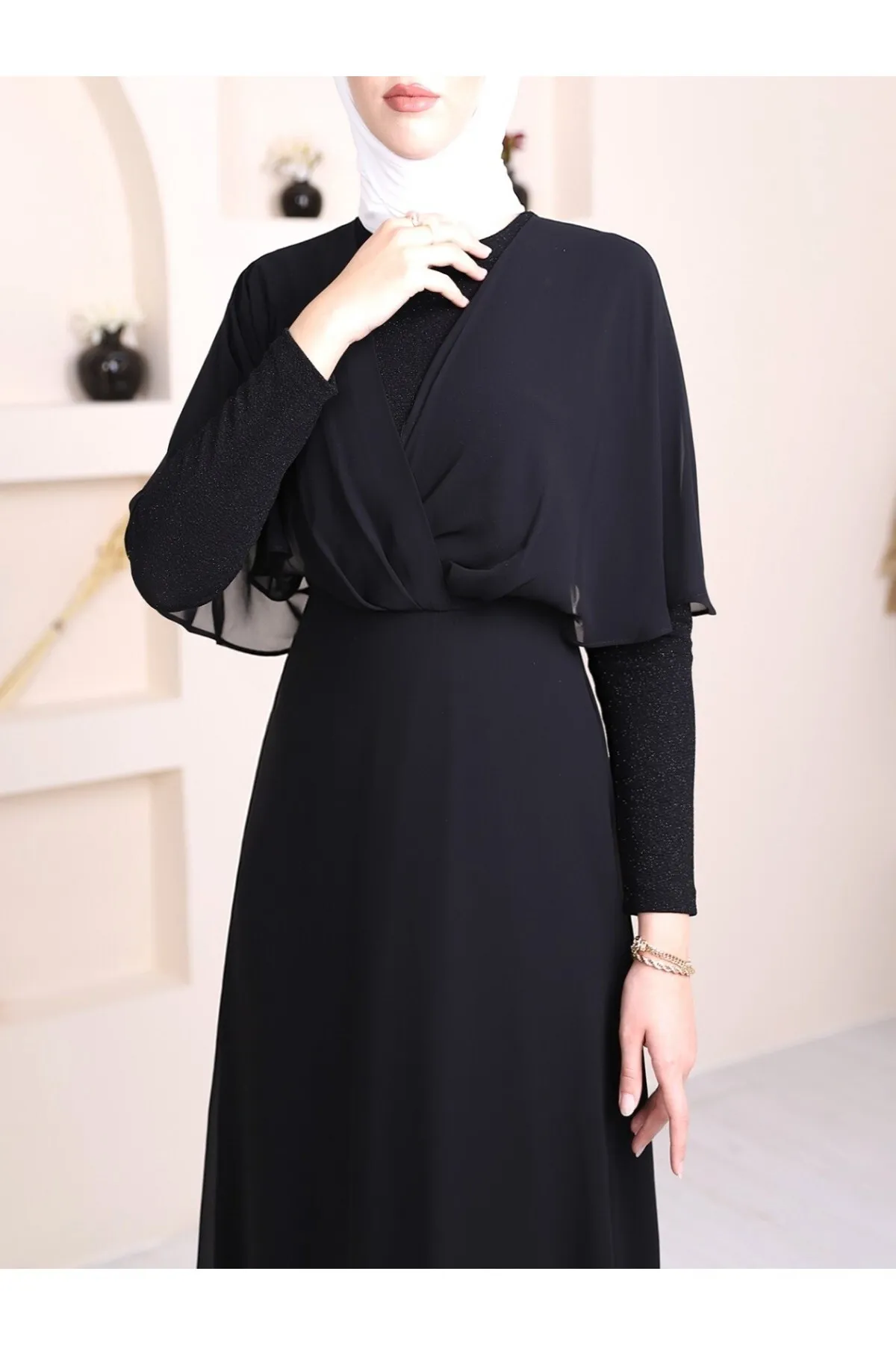 Modamorfo  Langes Abendkleid aus glitzerndem Chiffon