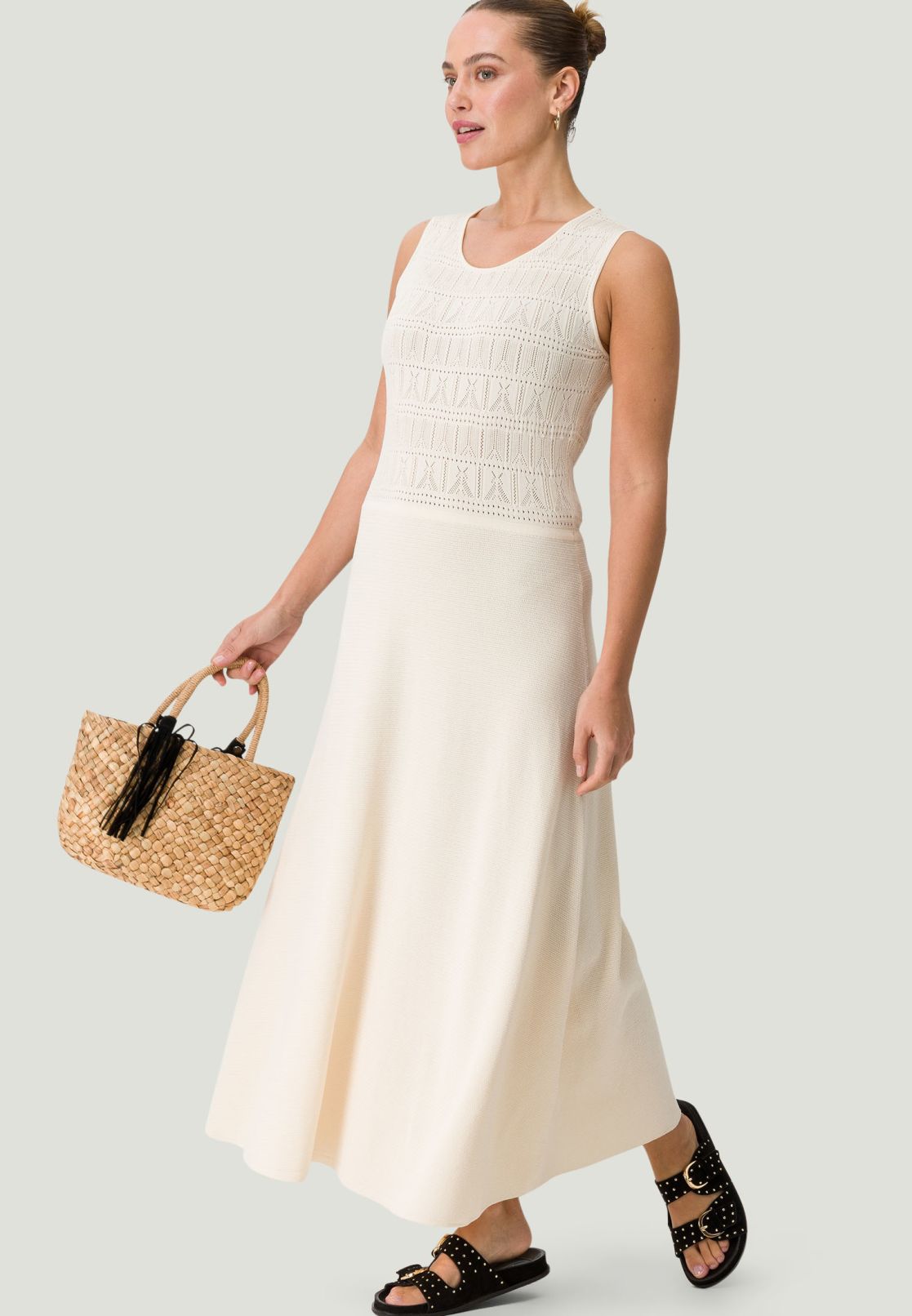 Maxikleid mit Lochmuster
