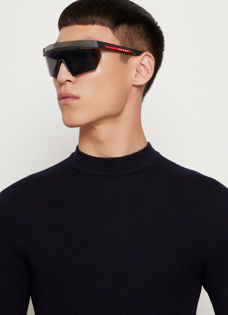 Prada Linea Rossa Shield saulesbrilles PS01YS