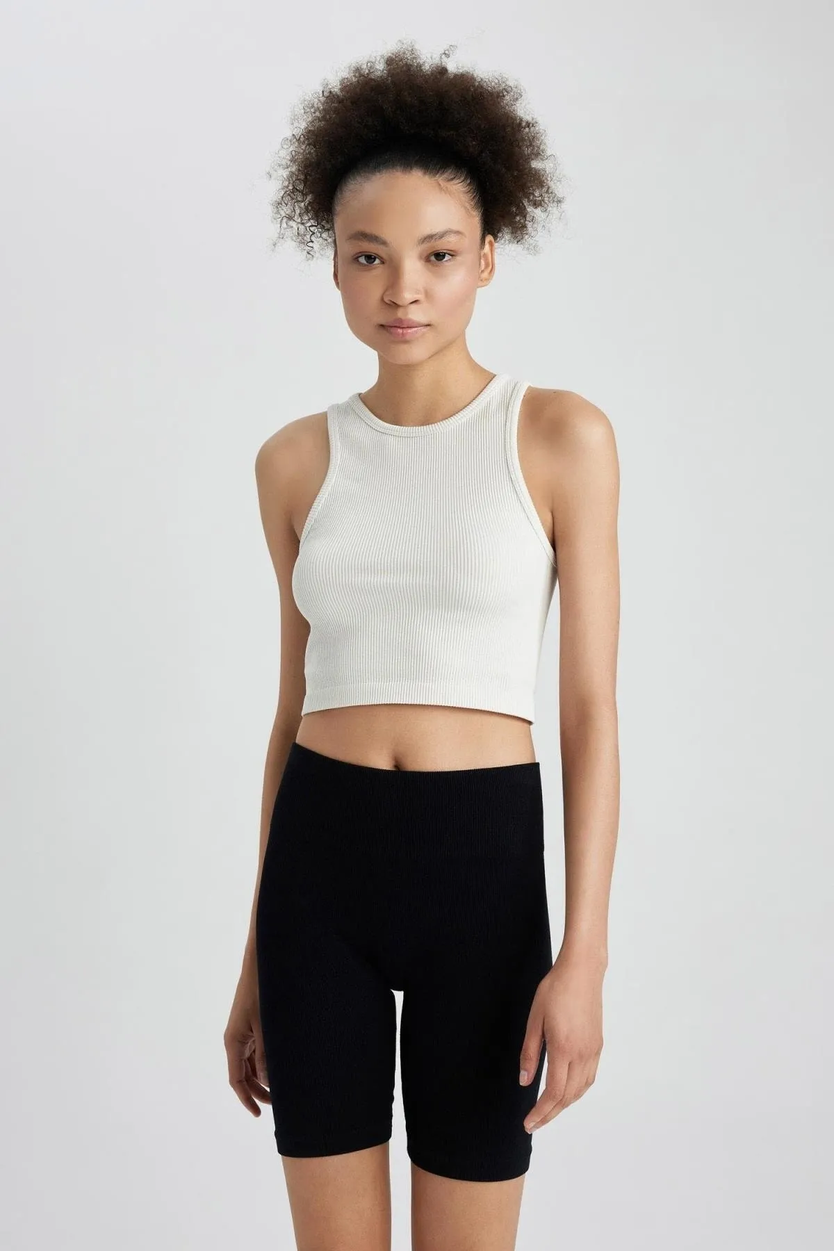DeFacto  Fit Seamless Crew Neck Seamless Athlete Y8435az23hs