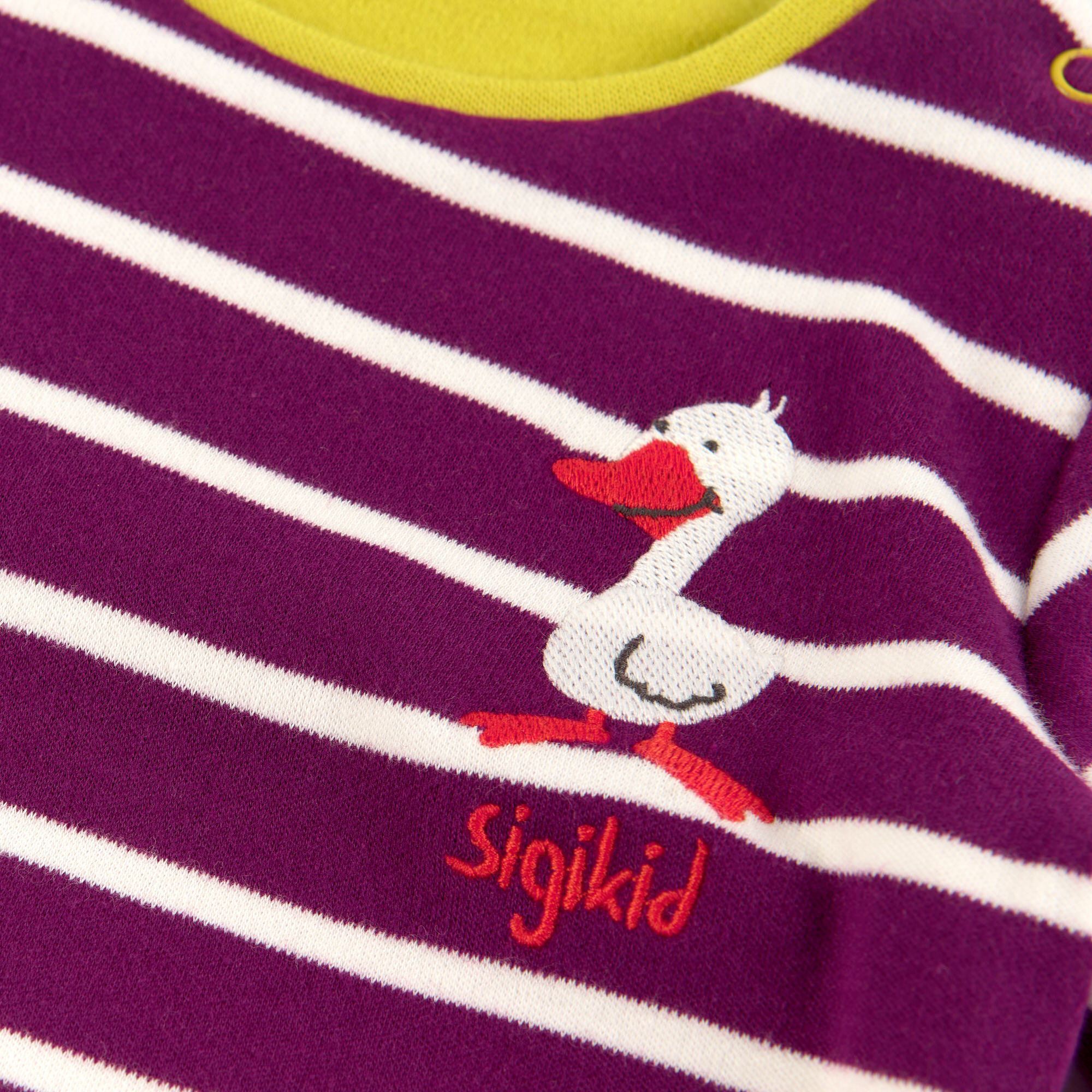 Baby Wendeshirt gelbgrün oder lila/weiß gestreift