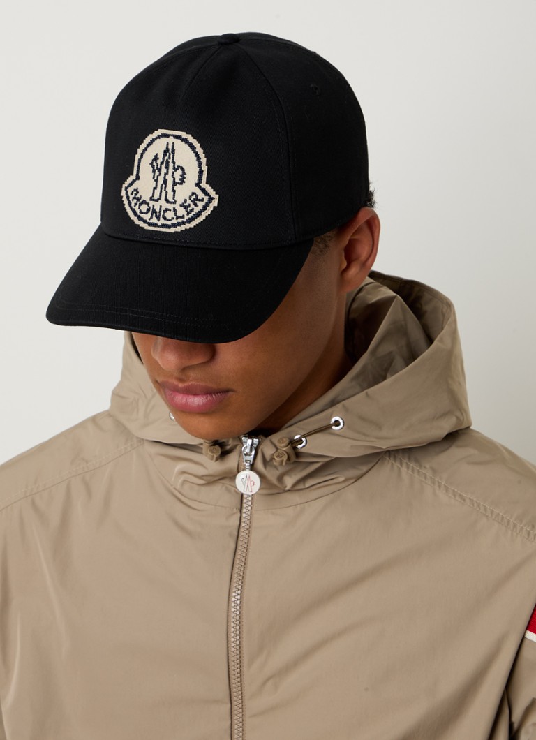 Moncler Cap with logo