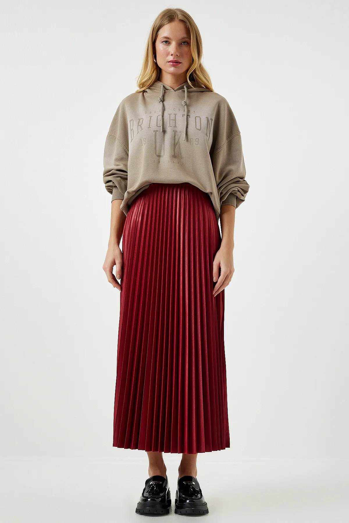 Happiness İstanbul  Roter Plissee-Strickrock mit glänzender Oberfläche für Damen LJ00002