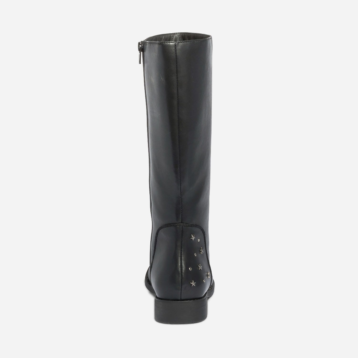 Botte noire à clous