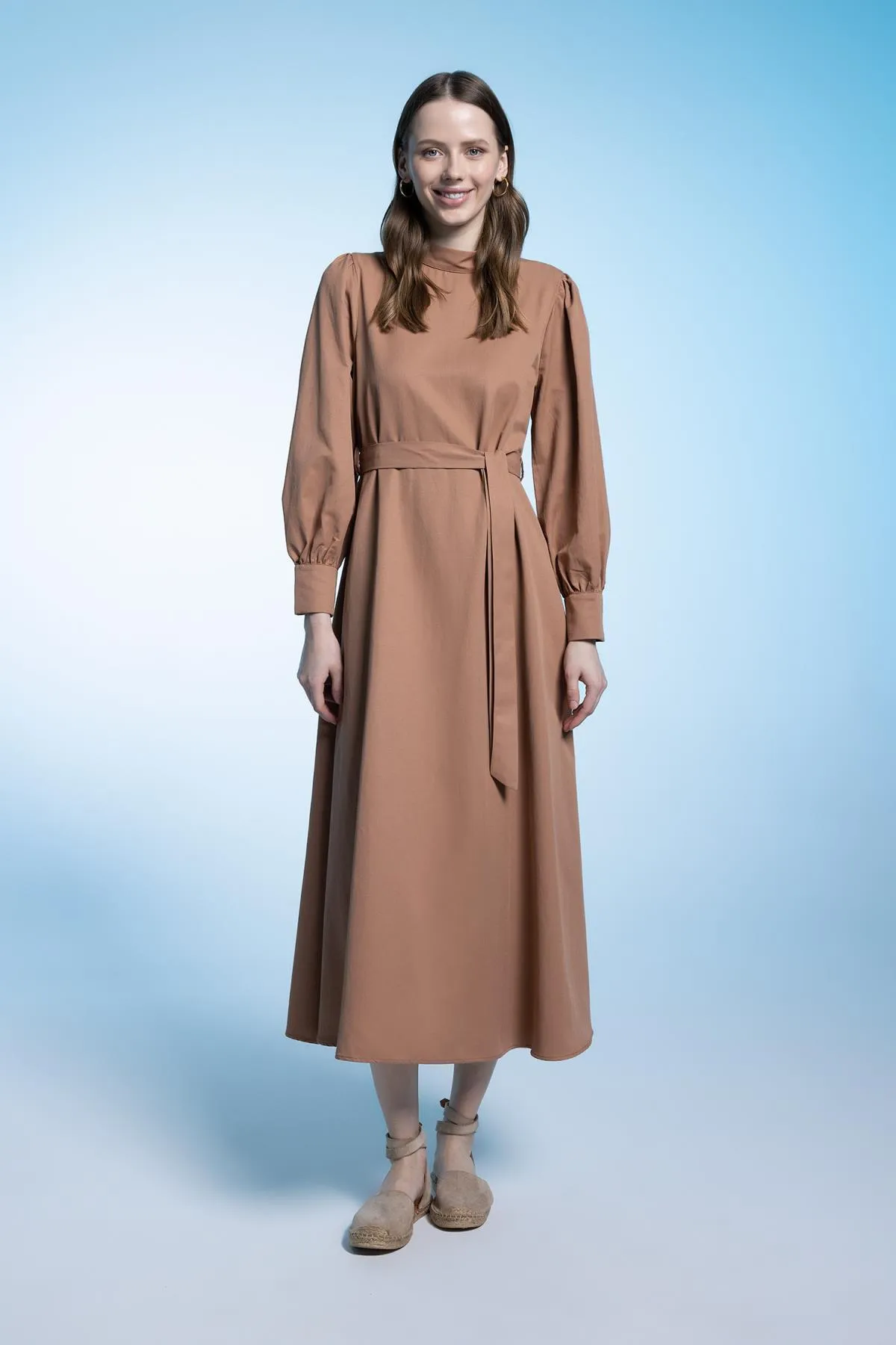 DeFacto  Langärmliges Kleid aus Popeline in A-Linie mit halbem Rollkragen