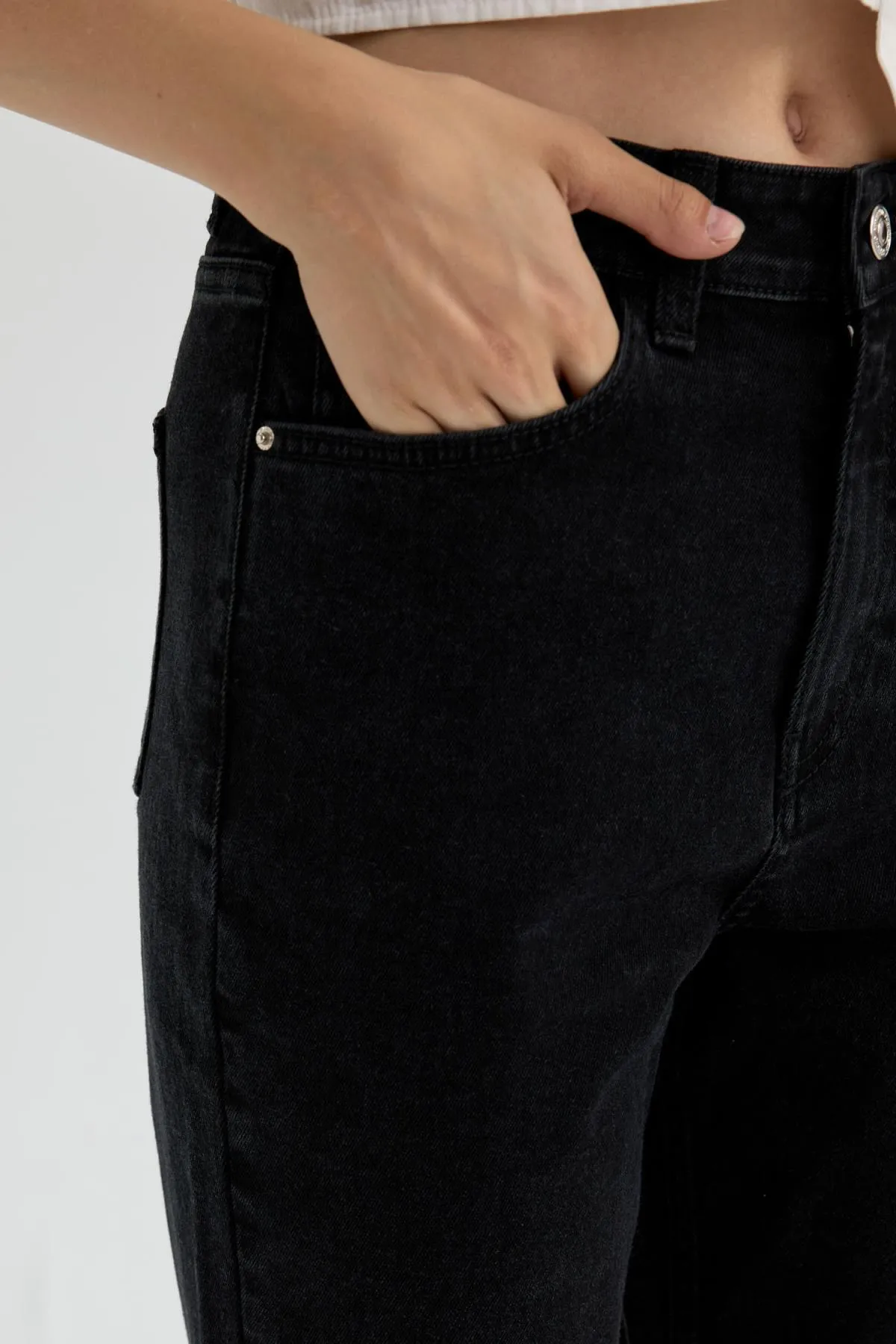 DeFacto  Mary Vintage Jeanshose mit geradem Schnitt und hoher Taille, knöchellang, A7005ax23au