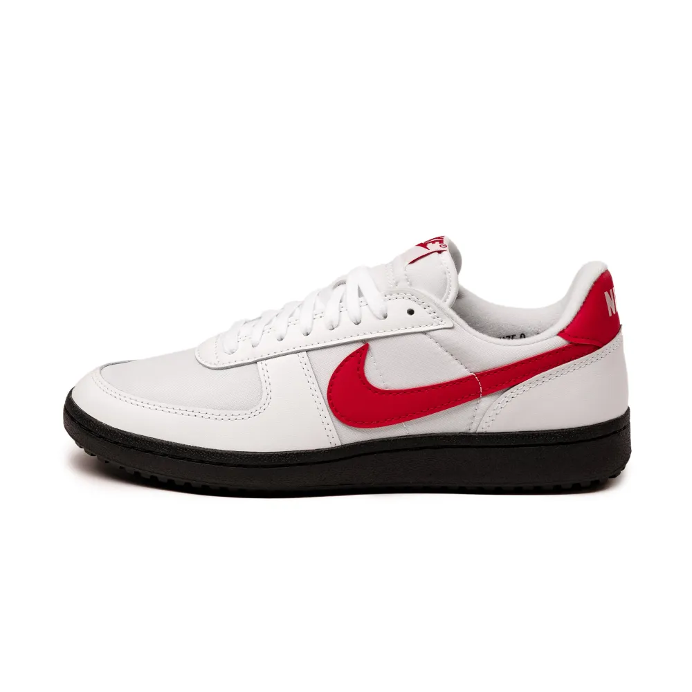 Nike Field General 82 SP Varsity Red FQ8762-100 / weiss
