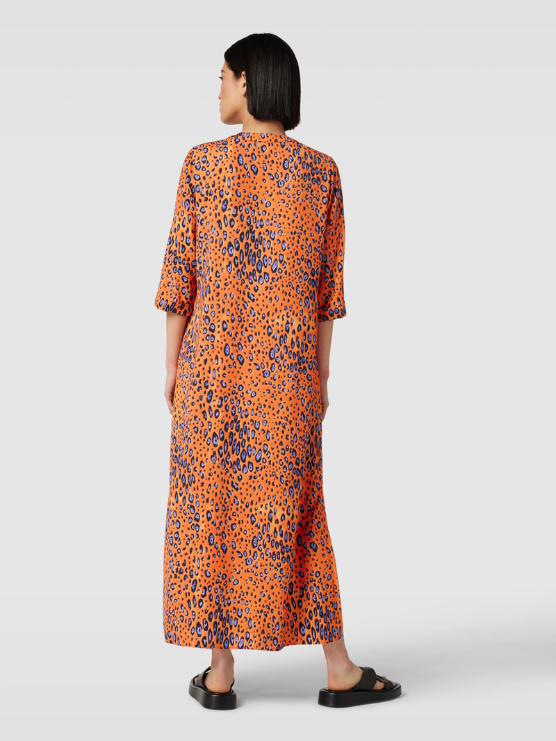 Maxikleid mit Allover-Muster in orange
