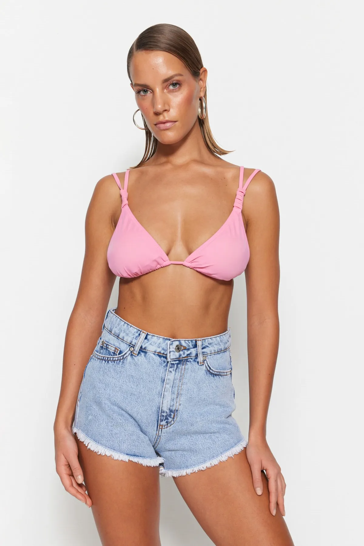 Trendyol Collection  Blauer Denim-Jeansstoff, 100 % Baumwolle, Shorts und Bermuda TBESS23SR00030