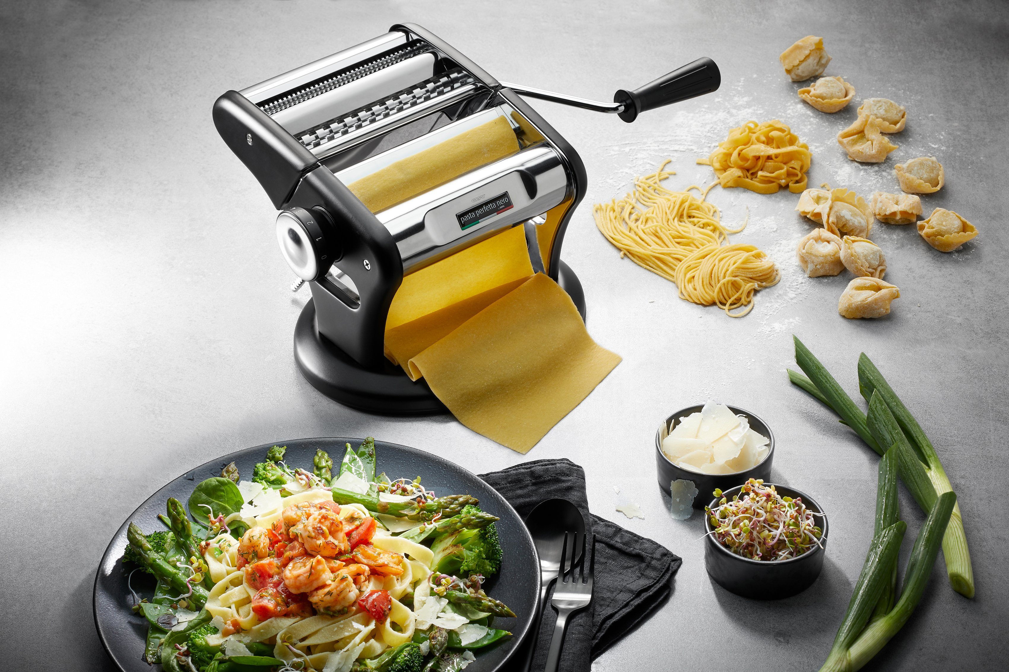 GEFU Nudelmaschine PASTA PERFETTA EXCEL, Präzisionswalzen aus Leichtmetall für puren Pastageschmack, Edelstahl