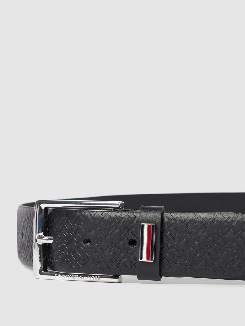 Gürtel aus Leder mit Strukturmuster Modell 'BUSINESS' in schwarz