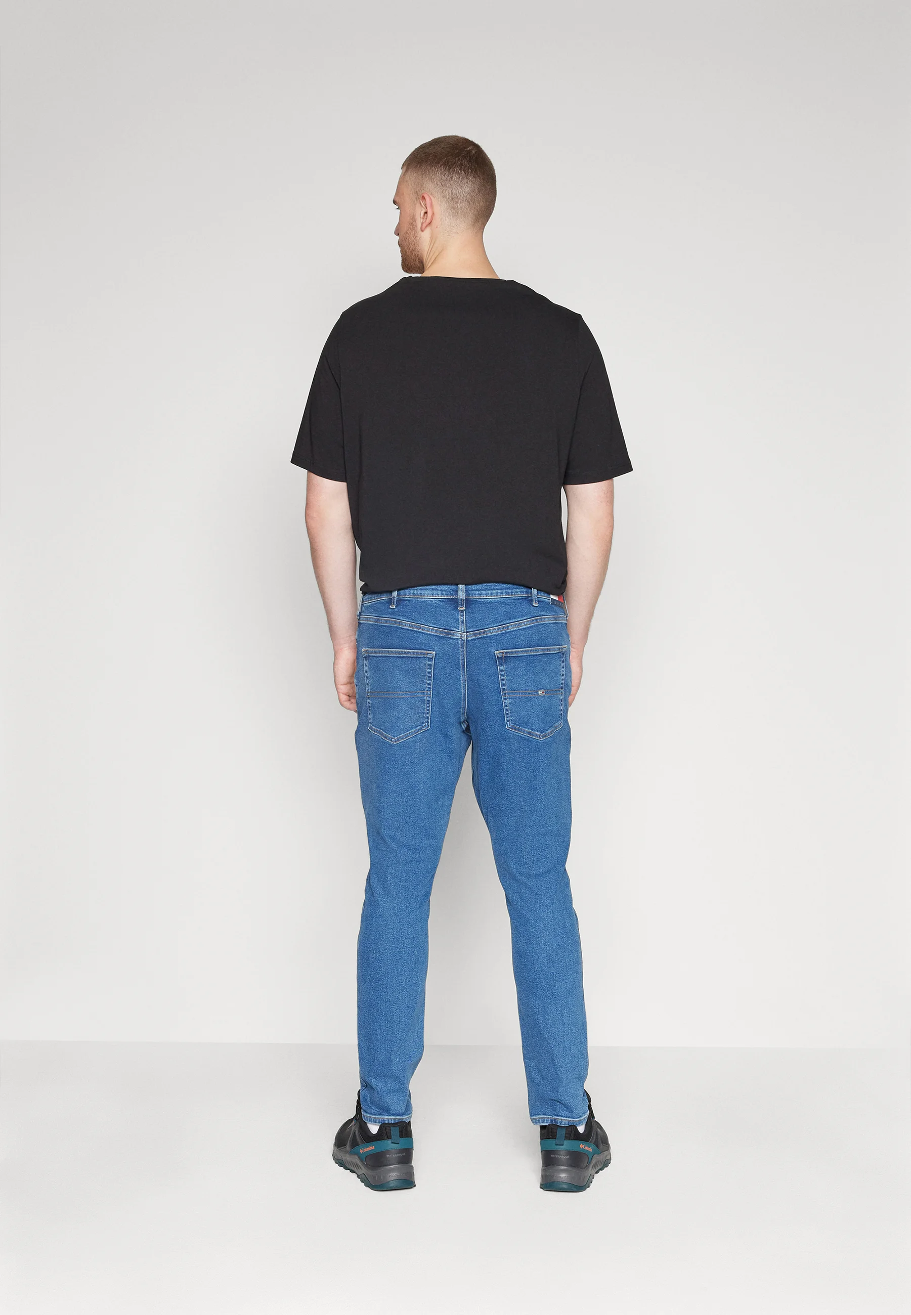 Tommy Jeans SCANTON PLUS - Vaqueros ajustados