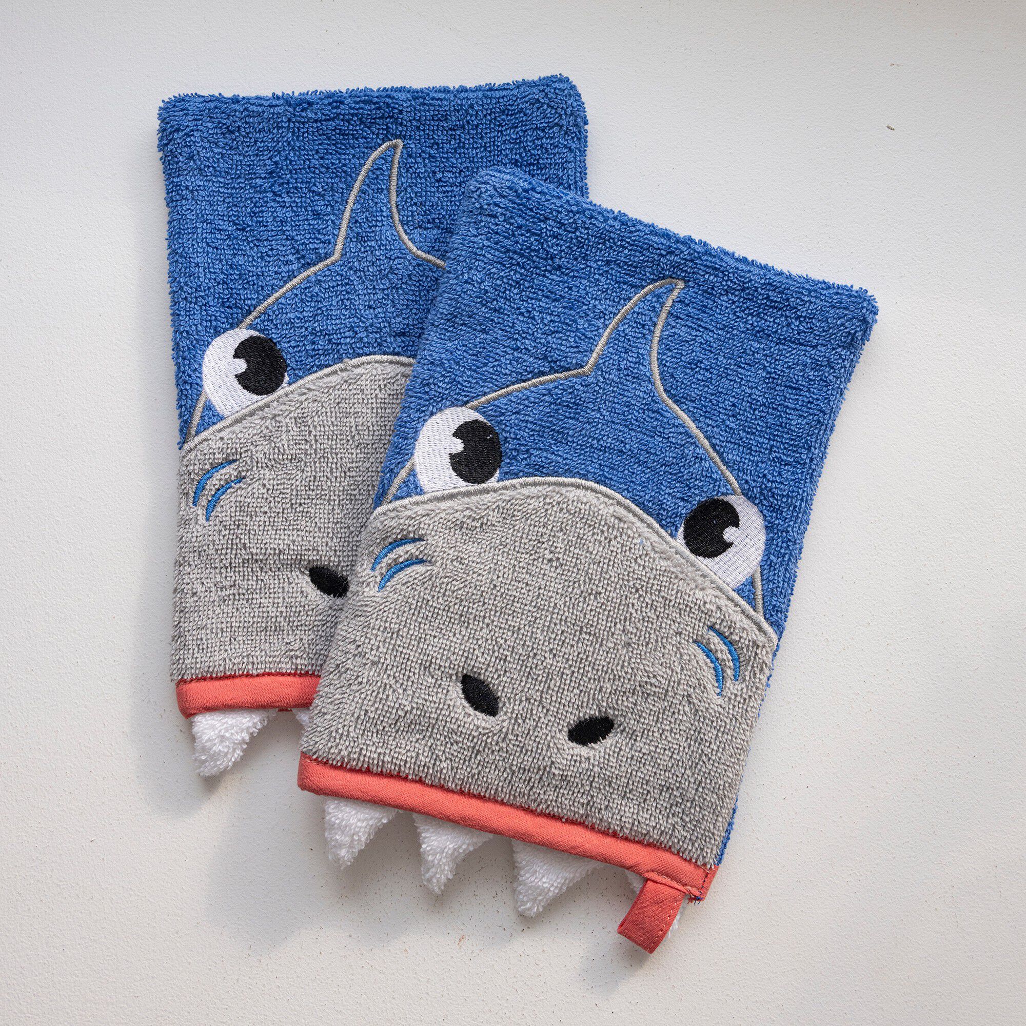 Collection éponge enfant brodée requin coton