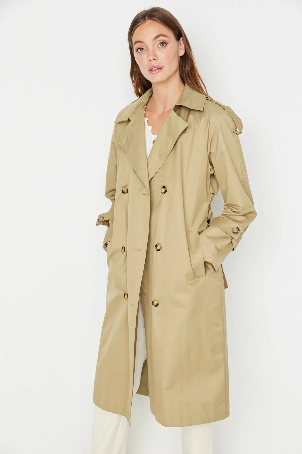 Trendyol Collection  Khakifarbener wasserabweisender Trenchcoat mit Gürtel TWOSS20TR0012