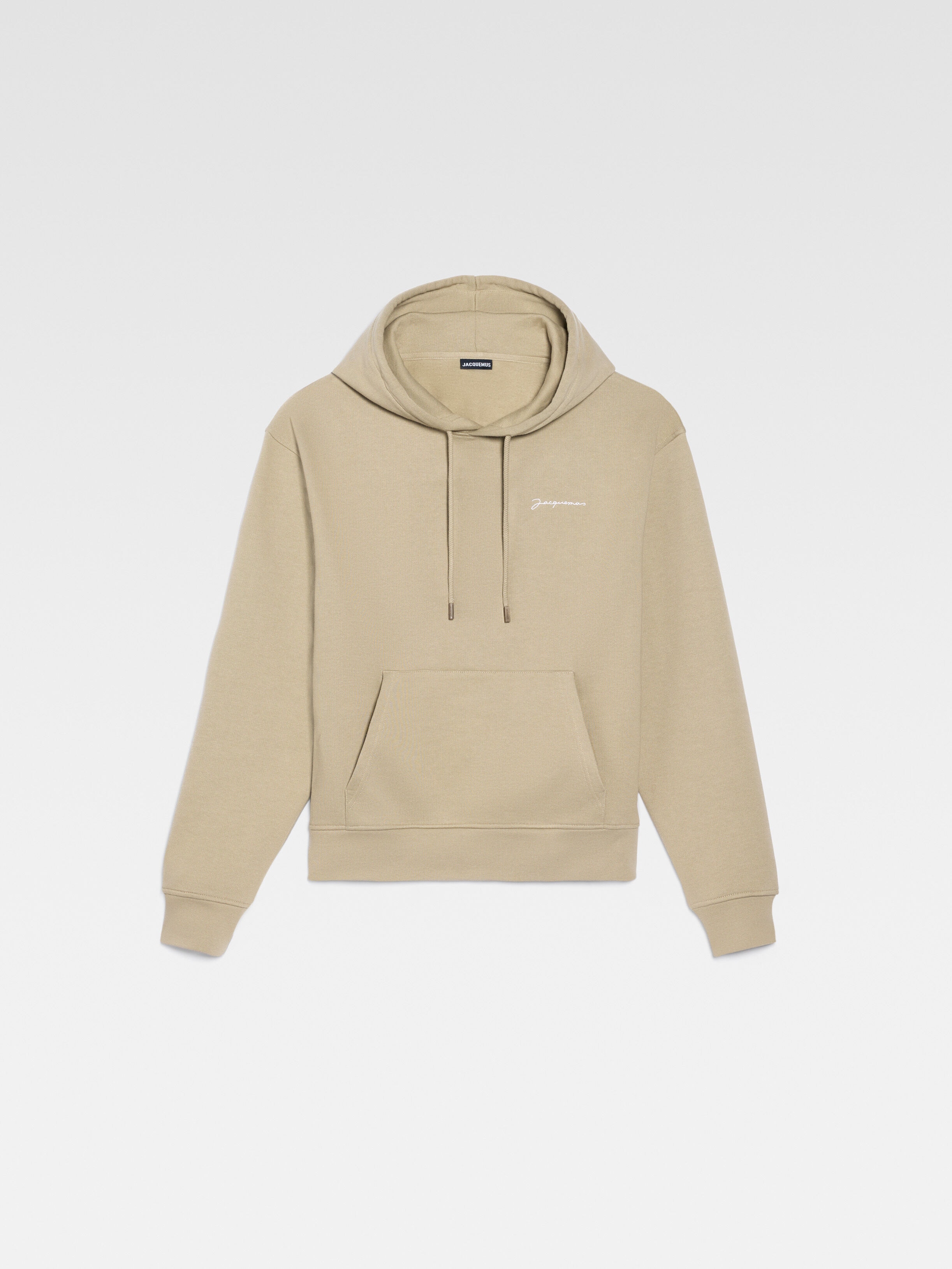 Le sweatshirt brodé
