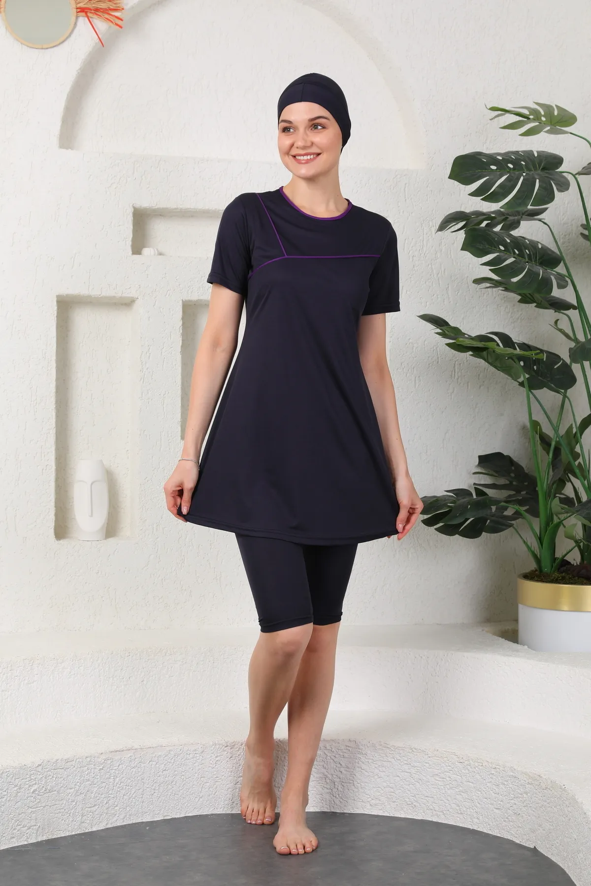 medipek  Halbbedeckter Hijab-Badeanzug in Marineblau