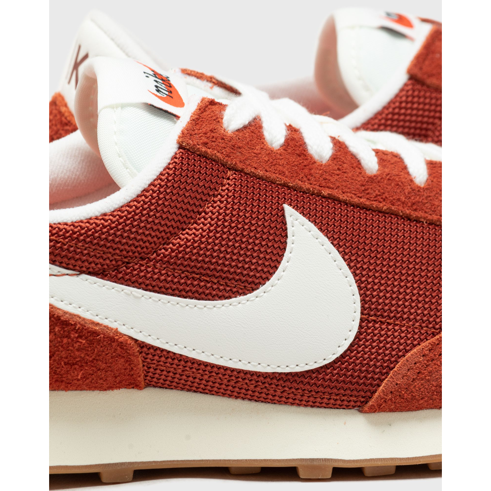 Nike DBreak Vintage DX0751-800 / rot