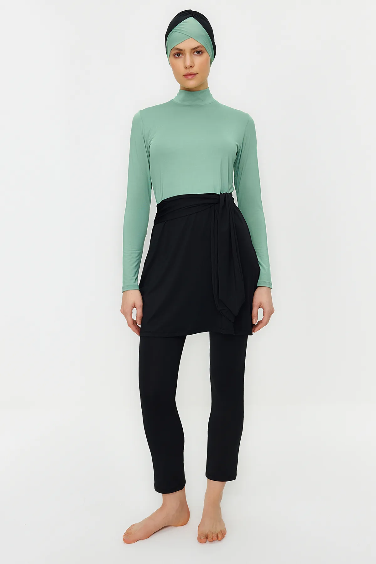 Trendyol Modest  Mintfarbenes langärmliges gestricktes 4-teiliges, vollständig bedecktes Badeanzug-Set mit Blockfarben TCTSS22CF0028